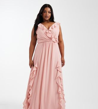 Tfnc Plus Selena - Vestito lungo da damigella in chiffon rosa con scollo a V e volant