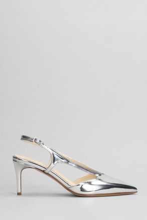 Anna F. Pumps