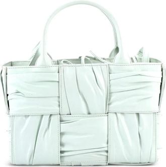 Bottega Veneta Arco Maxi Intrecciato Plisse Leather Mini tote bag - Groen