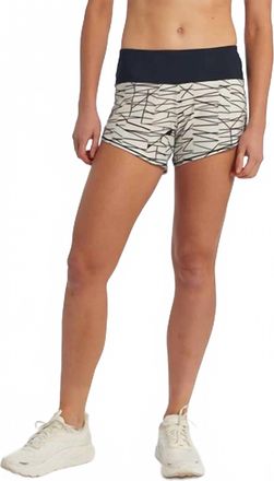 Oiselle Womens Roga Running Shorts In Ivory Sticks