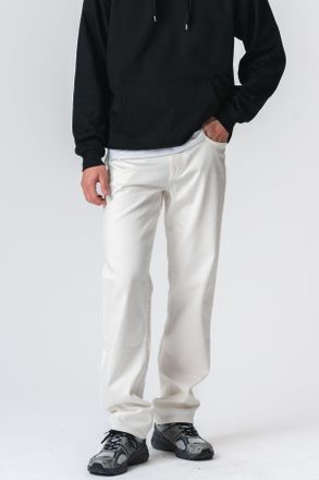 Perform Collection Relaxed Fit Jeans - Witte Denim