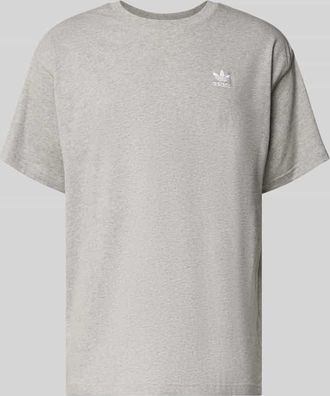 adidas Originals T-Shirt mit Label-Stitching in Hellgrau Melange, Gr&ouml;&szlig;e XXL