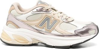 New Balance Panelled Lace-up Sneakers