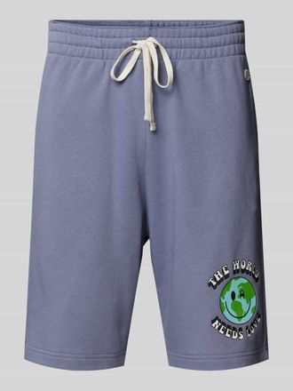 Champion Regular Fit Sweatshorts mit Motiv-Print in Purple, Gr&ouml;&szlig;e L