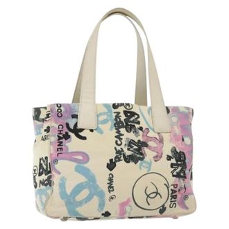Chanel Pre-owned Tote Bags, female, White, Size: ONE SIZE Pre-owned Canvas chanel-bags