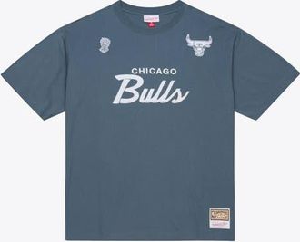 Mitchell & Ness Mens Mitchell & Ness Blue Chicago Bulls Thunderstorm T-Shirt at Nordstrom, Size Large