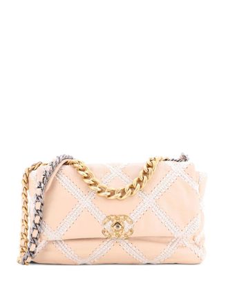 Chanel 19 Flap Bag Crochet Quilted Calfskin Large shoulder bag - Neutrals