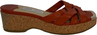 Jimmy Choo London Jimmy Choo Maribou 50 platform wedge slippers in oranje leer