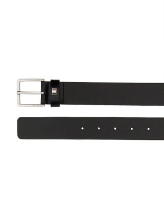 HUGO BOSS Logo-Engraved Buckle Belt - Black