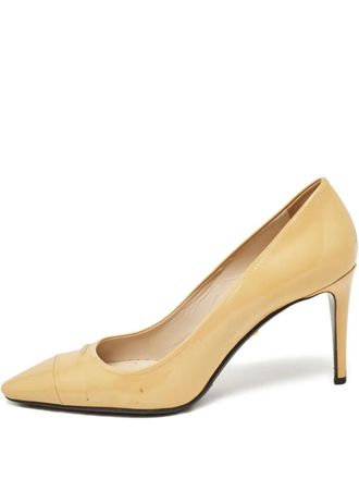 Prada 90mm lakleren pumps - Beige