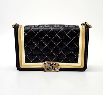 Chanel Pre-owned Womens Boy Bag - Black Lambskin - One Size