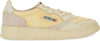 Autry Medalist Low Super Vintage Sneakers