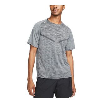 Nike Tech Knit Ultra Short-Sleeve Grey DM4753-010