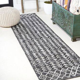 Jonathan Y Designs Tokay Bohemian Geometric Indoor/Outdoor Area Rug