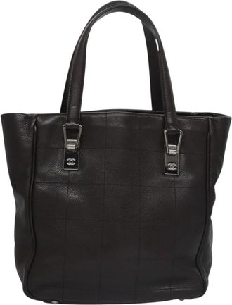 Chanel Chocolate Bar Brown Leather Handbag (Pre-Owned)