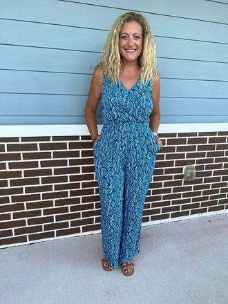 Hatley The Marlow Sleeveless Jumpsuit In Shoreline Ripples