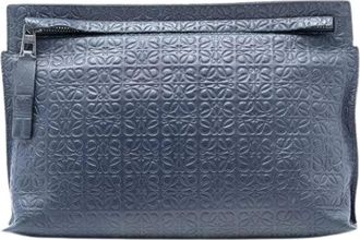 Loewe Pre-owned Clutches, female, Blue, Size: ONE SIZE Pre-owned Embossed Leather Clutch