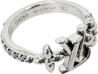 Louis Vuitton Silver Band Ring (Pre-Owned)