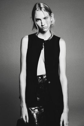 H&M Long Waistcoat in Black at Nordstrom, Size Xx-Large