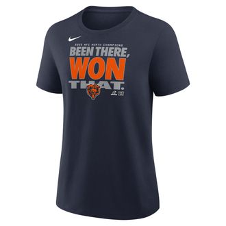 Nike Chicago Bears 2025 NFC North Champions Trophy Nike Womens NFL T-Shirt in Blue | 01K941L7QZ-KZ5