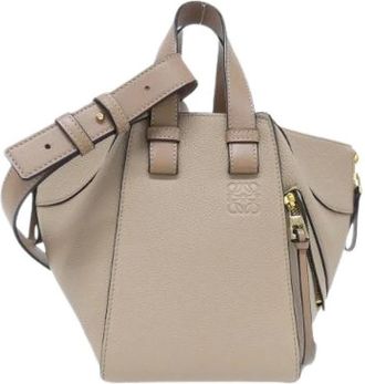 Loewe Pre-owned Hammock Compact Calf Shoulder Bag - Dames - Vintage Handtas - Beige - ONE Size - Leer - Vintage