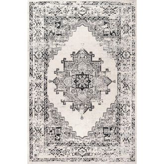 Jonathan Y Designs Inigo Cottage Medallion Area Rug in Dark Gray/cream at Nordstrom, Size 5Ft 0In X 8Ft 0In
