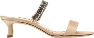 Manolo Blahnik 50 mm Kifasan satijnen sandalen met kralen - Beige