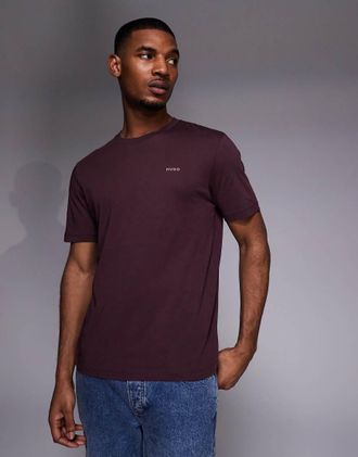 HUGO BOSS HUGO Red - Dero - T-shirt bordeaux chiaro con logo tono su tono-Rosso