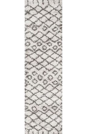 Jonathan Y Designs Algaida Moroccan Diamond Shag Area Rug in Beige/dark Gray at Nordstrom, Size 3Ft 0In X 5Ft 0In
