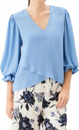 Karen Kane Layered Sleeve Asymmetric Top In Chambray