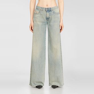 Diesel Flare Jeans Regular Waist 1978 D-Akemi, Medium blue, Zip fly