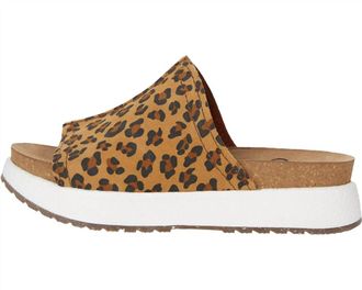 OTBT Womens Wayside Sandal In Leopard
