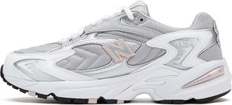 New Balance 725 Low Cut Silver/Pink ML725F
