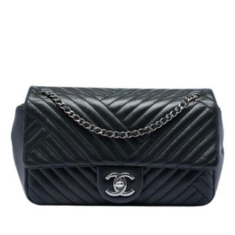 Chanel Pre-owned Quilted Lambskin Shoulder Bag - Dames - Pre-owned - Zwart - Maat: ONE Size Leer