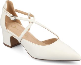 Journee Collection Women & apos;s Galvinn Medium and Wide Width Pumps