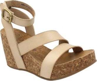 Blowfish Womens Hecta Wedge Sandal In Cashew Dyecut