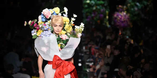 camp fashion brands, camp definition, what is camp, notes on camp, camp notes on fashion, camp met gala, Moschino runway, camp fashion, gigi hadid, what is camp fashion, camp fashion met gala, met gala theme, camp fashion designers, camp designers, moschino, gucci, viktor & rolf,