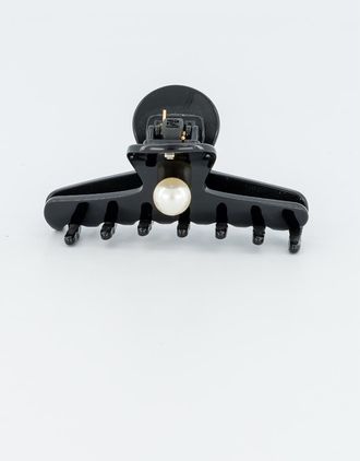 Alexandre de Paris Blanche Pearl Acetate Hair Claw Clip in Black at Nordstrom