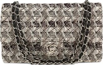 Chanel 2005 Timeless Classic shoulder bag - Neutrals