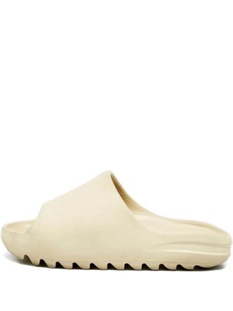 Yeezy by Kanye West Resin molded slides - women - Rubber/Rubber/Rubber - 36.5 - Neutrals