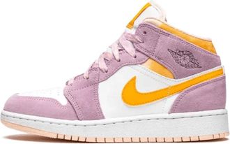 Nike Jordan Arctic Pink Mid Sneakers - Heren - Fitnessschoenen - Veelkleurig - 38 1/2 EU - Fitness
