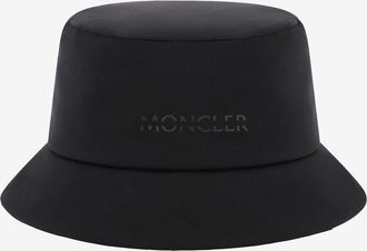 Moncler Anglerhut aus mattem Nylon Matt Black