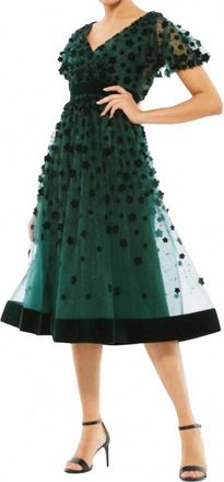 Mac Duggal Embellished Butterfly Sleeve Velvet Hem Midi Dress In Emerald Green