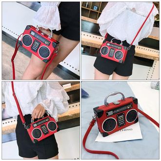 Generic Female Red Crossbody Bag One-shoulder Pouch Trendy Casual Shoulder Bag for Women Lightweight Fashion Pouch Suitable for Daily Use and Travel