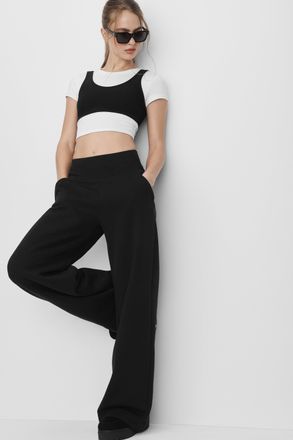 Alo | Serenity Wide Leg Sweatpant in Black, Size: Medium