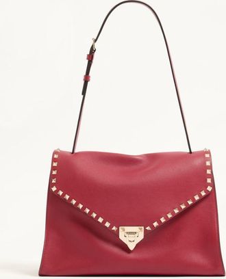Valentino Garavani Valentino Garavani Rockstud Maxxing medium shoulder bag in smooth calfskin Wo