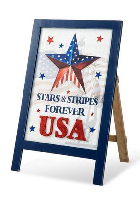 Glitzhome Patriotic Americana Wooden Easel Porch Decor in Blue at Nordstrom, Size Medium