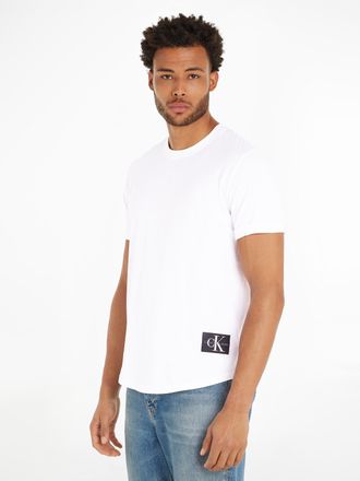 Calvin Klein Jeans T-Shirt »BADGE TURN UP SLEEVE« mit Logopatch