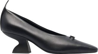 Ferragamo Womens Gancini Leather Pumps In Black