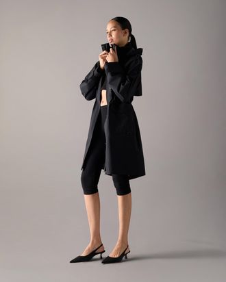 Moose Knuckles Womens Laurier Rain Parka